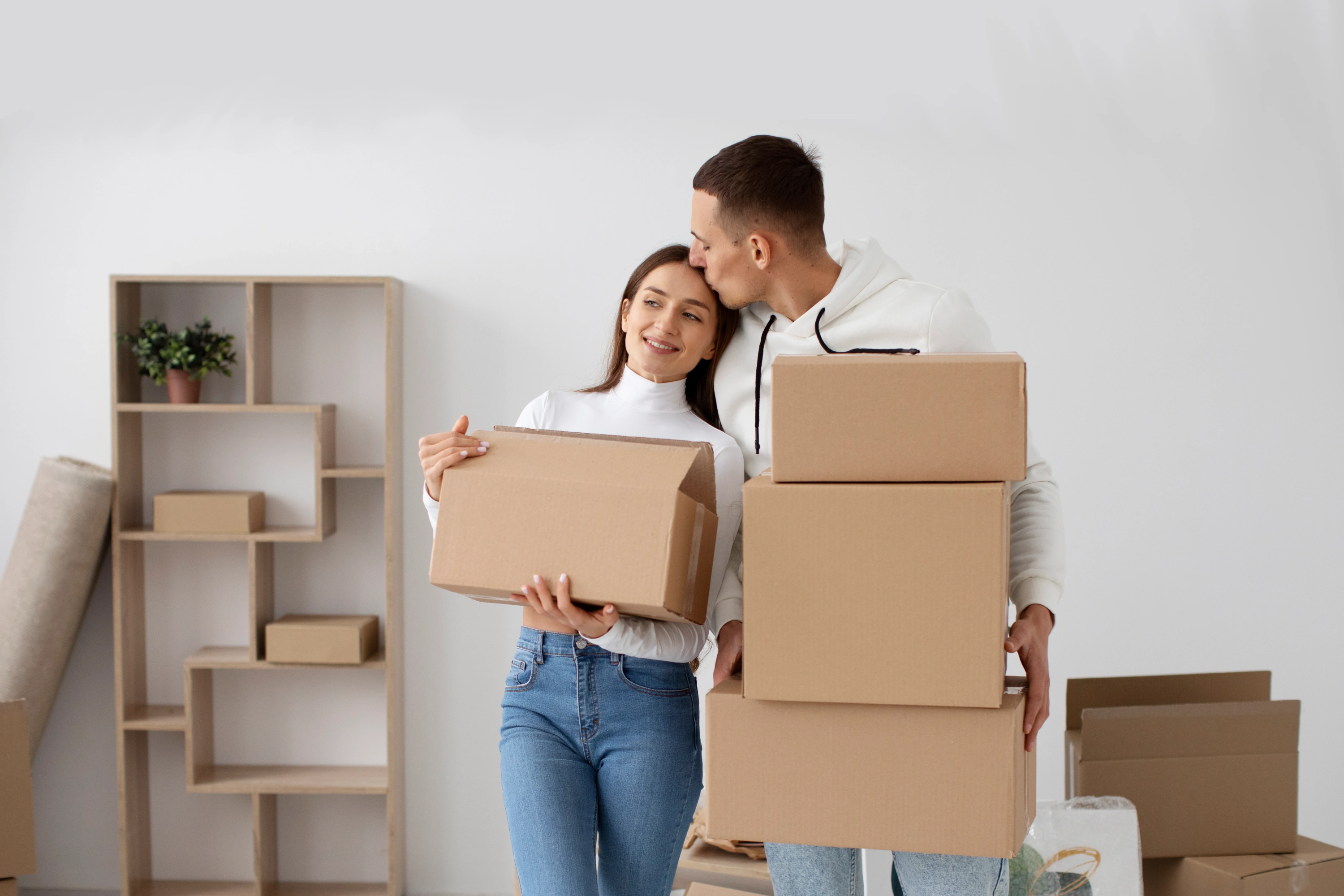 We make moving simple, fast, and stress-free for families and businesses across Lake Asbury